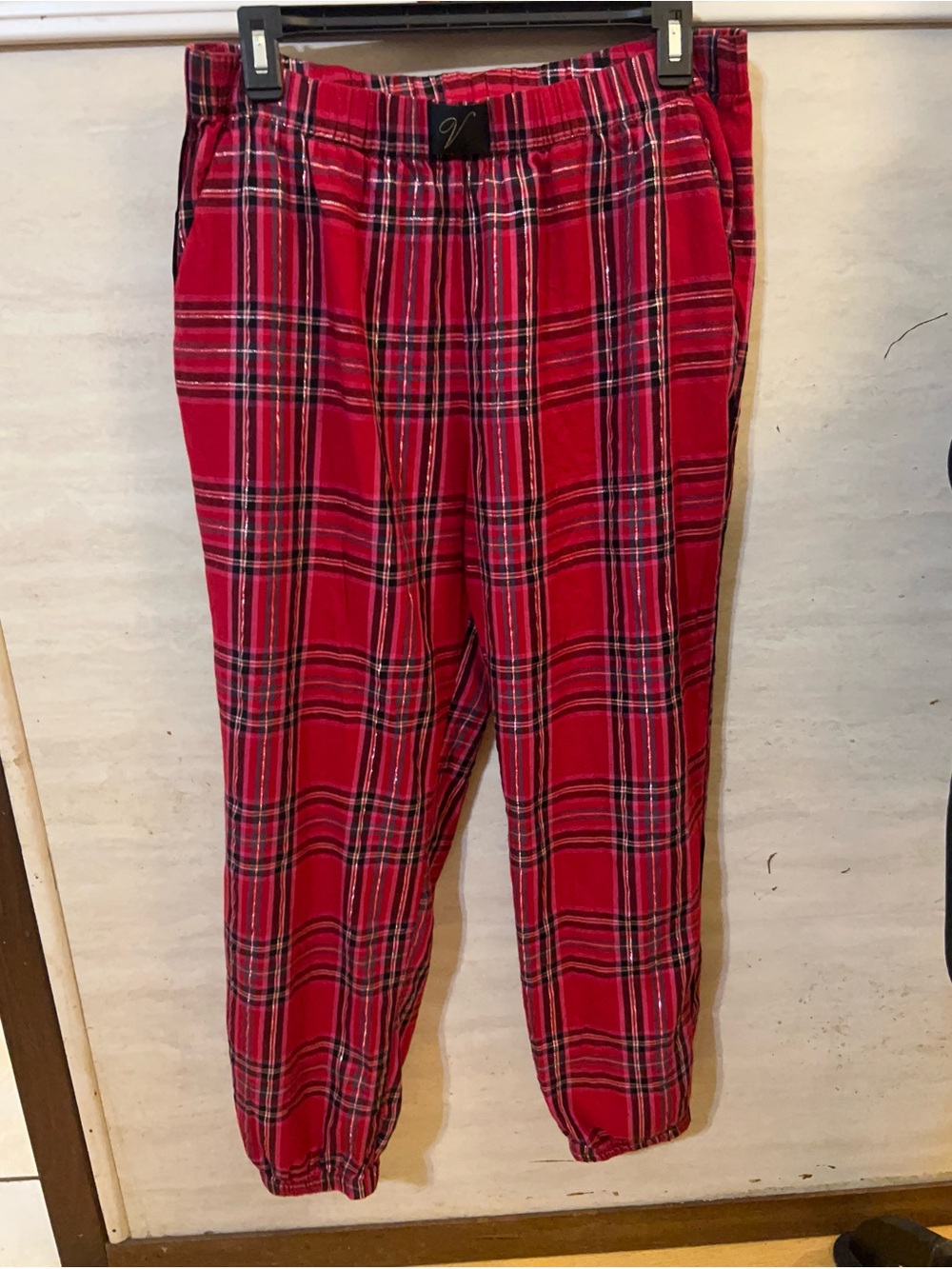Victoria's Secret red tartan plaid flannel jogger pajama pants